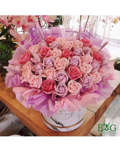 FG013 (Scented Soap Roses)